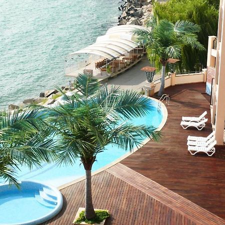Privat Apartament Marina City Балчик Екстериор снимка
