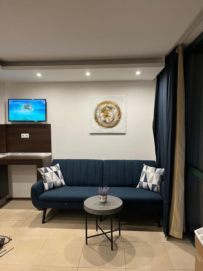 Privat Apartament Marina City Балчик Екстериор снимка